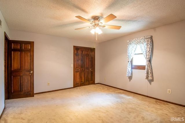 5214 Willowwood Court, Fort Wayne, IN 46835