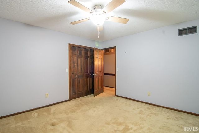 5214 Willowwood Court, Fort Wayne, IN 46835