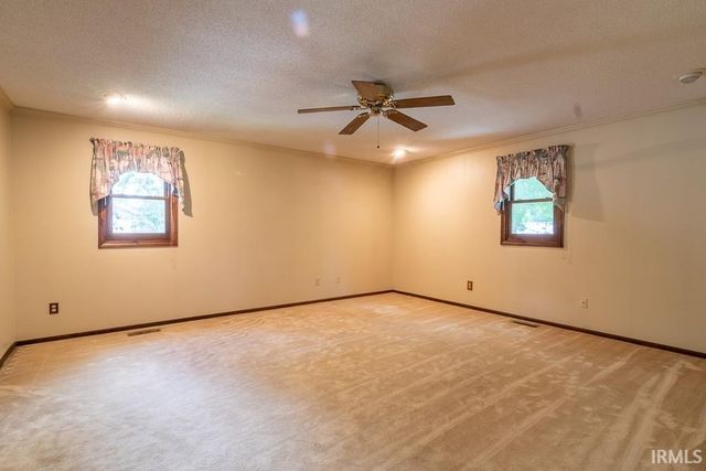 5214 Willowwood Court, Fort Wayne, IN 46835