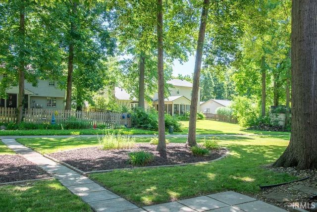 5214 Willowwood Court, Fort Wayne, IN 46835