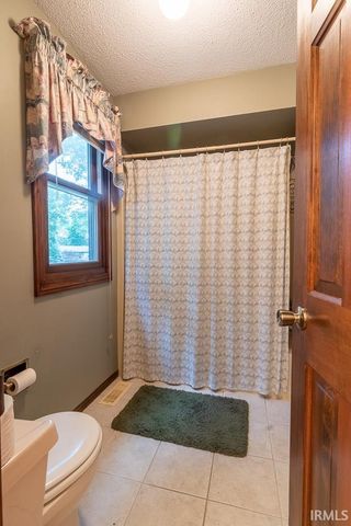 5214 Willowwood Court, Fort Wayne, IN 46835