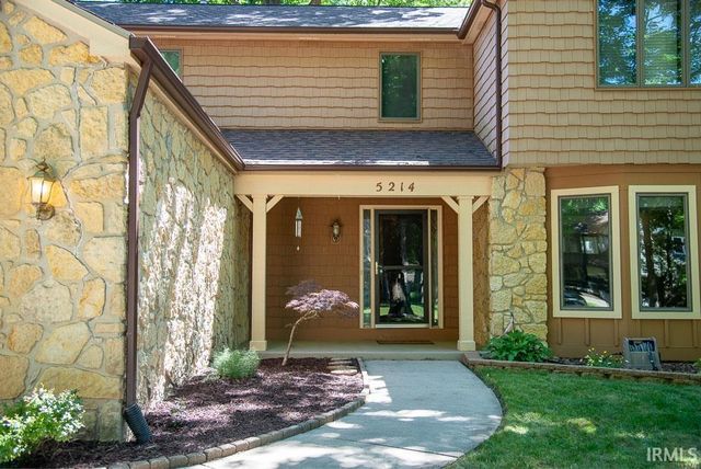 5214 Willowwood Court, Fort Wayne, IN 46835