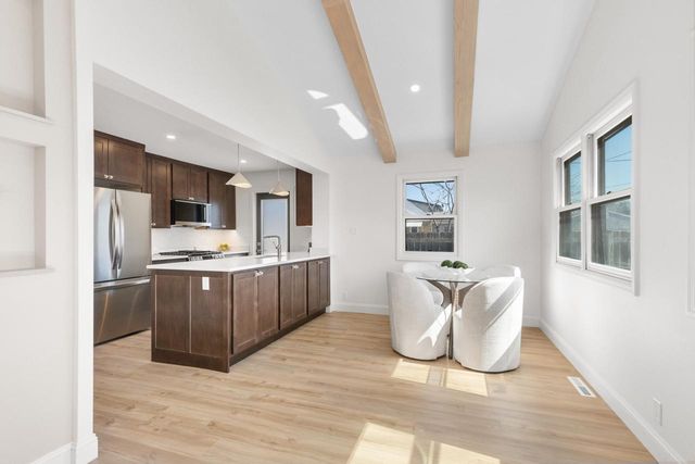 483 E Morgan AVENUE, Milwaukee, WI 53207