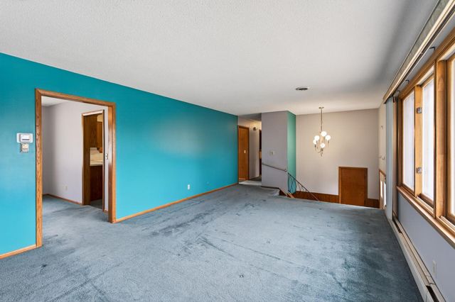 2850 Pilot Knob Road, Eagan, MN 55121