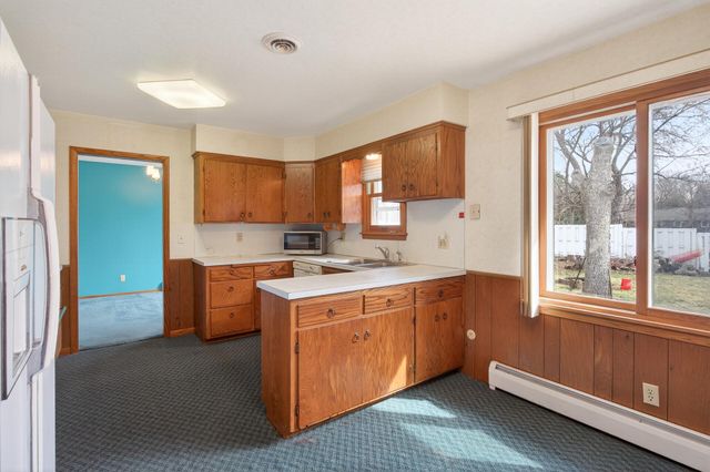 2850 Pilot Knob Road, Eagan, MN 55121