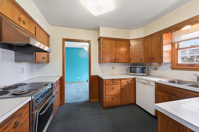 2850 Pilot Knob Road, Eagan, MN 55121