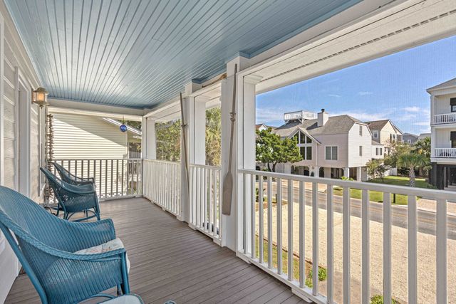 615 Doyle Ave., Pawleys Island, SC 29585
