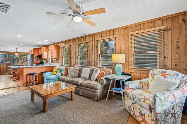 615 Doyle Ave., Pawleys Island, SC 29585