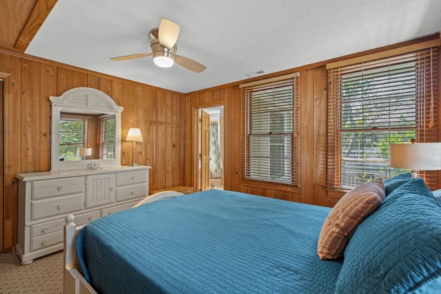 615 Doyle Ave., Pawleys Island, SC 29585