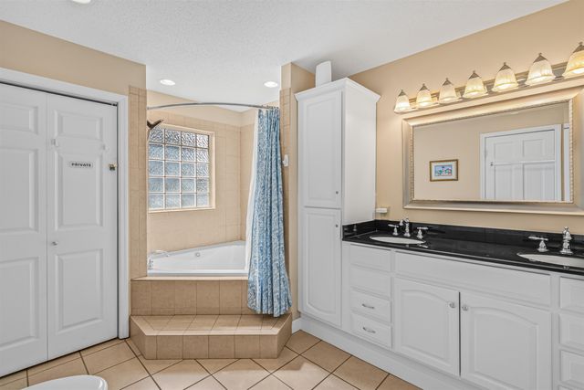 615 Doyle Ave., Pawleys Island, SC 29585