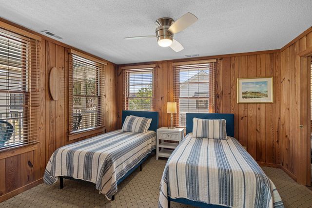 615 Doyle Ave., Pawleys Island, SC 29585