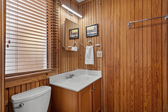 615 Doyle Ave., Pawleys Island, SC 29585
