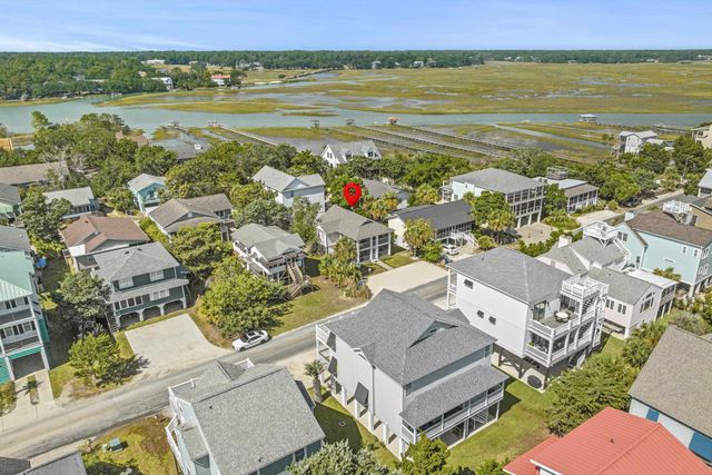 615 Doyle Ave., Pawleys Island, SC 29585