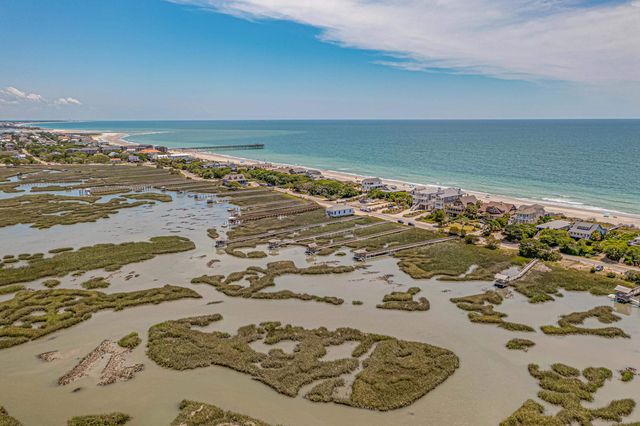 615 Doyle Ave., Pawleys Island, SC 29585