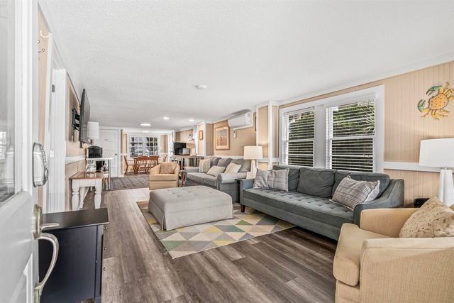 615 Doyle Ave., Pawleys Island, SC 29585