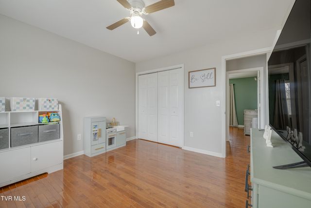 123 Village Lane, Gray, TN 37615