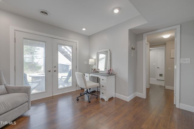 123 Village Lane, Gray, TN 37615