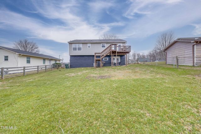 123 Village Lane, Gray, TN 37615