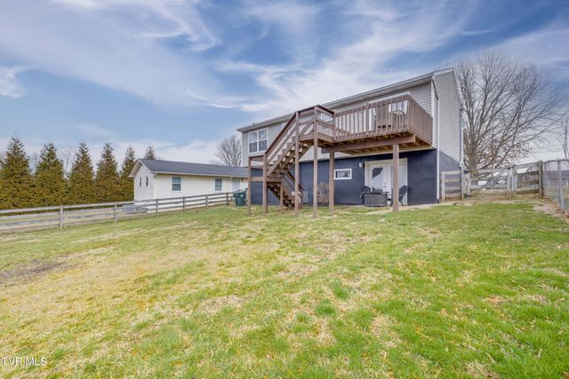 123 Village Lane, Gray, TN 37615