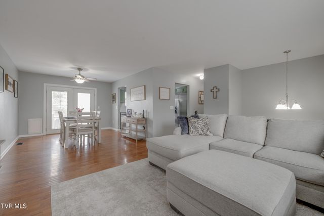 123 Village Lane, Gray, TN 37615