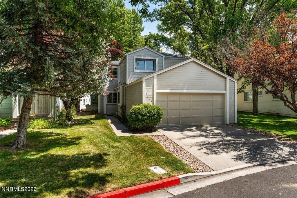7544 Whimbleton Way, Reno, NV 89511