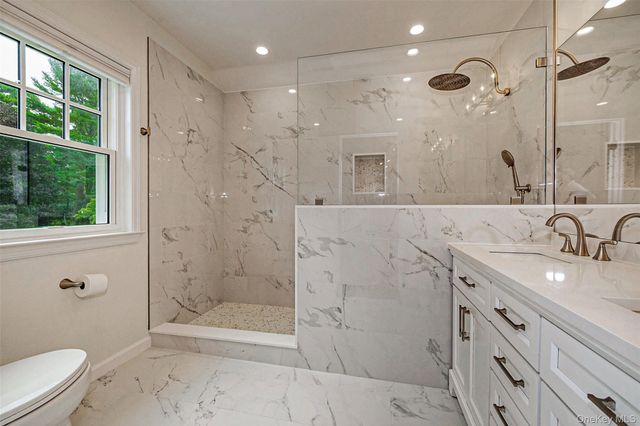 18 Lakeside Drive, Rye, NY 10580