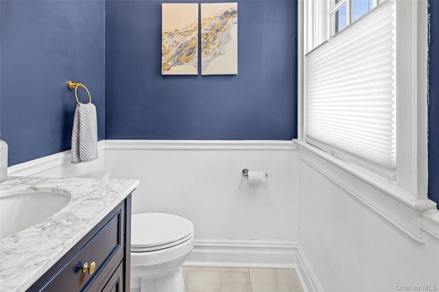 18 Lakeside Drive, Rye, NY 10580