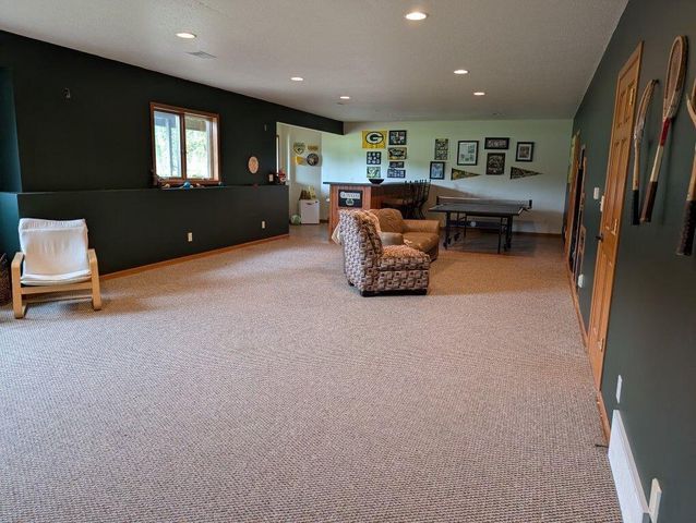 1007 3rd AVENUE E, Holmen, WI 54636