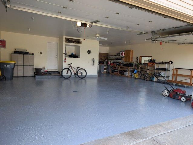 1007 3rd AVENUE E, Holmen, WI 54636