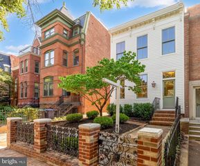 311 5TH ST SE, Washington, DC 20003