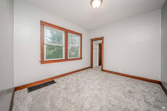 1303 N Adams, Junction City, KS 66441