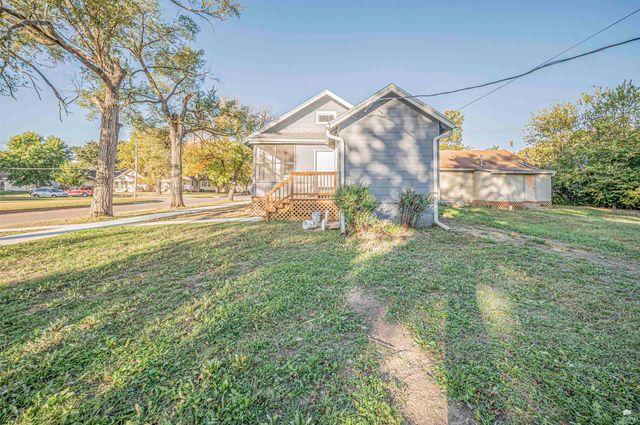 1303 N Adams, Junction City, KS 66441