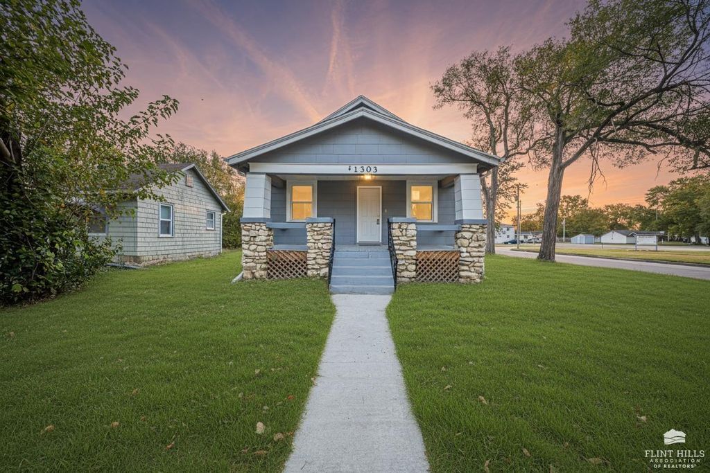 1303 N Adams, Junction City, KS 66441