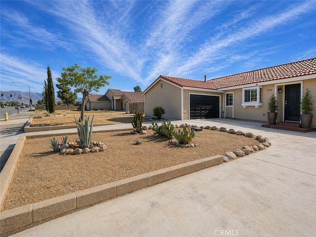 12546 Navajo, Apple Valley, CA 92308