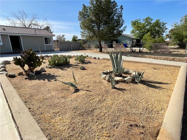 12546 Navajo, Apple Valley, CA 92308