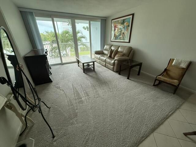 2010 S Federal Highway 202, Boynton Beach, FL 33435