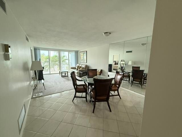2010 S Federal Highway 202, Boynton Beach, FL 33435