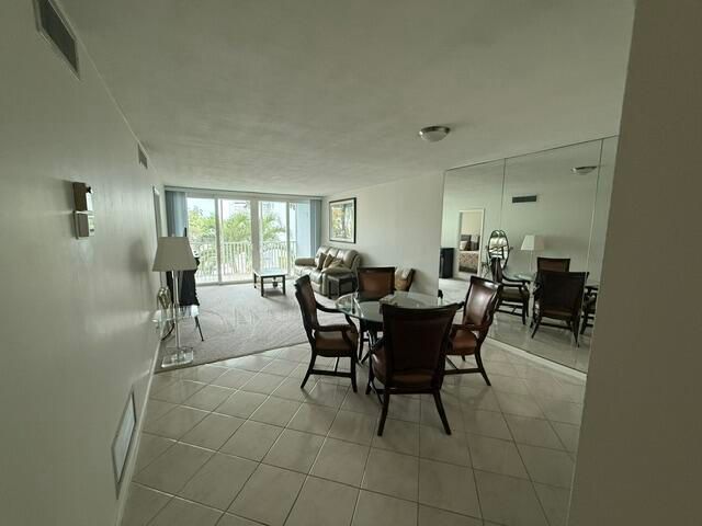 2010 S Federal Highway 202, Boynton Beach, FL 33435