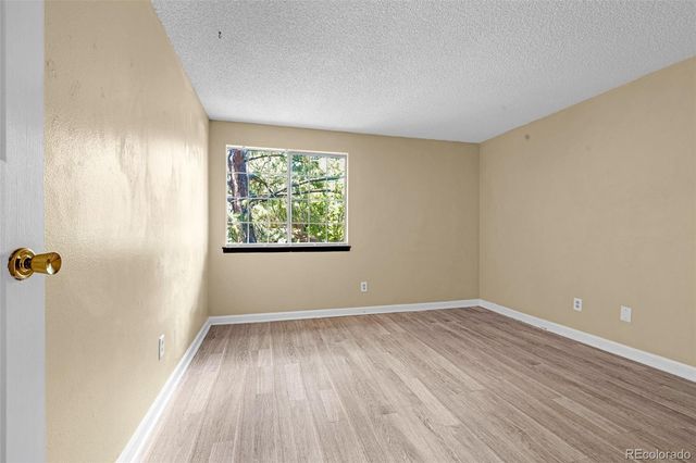 1760 S Pitkin Circle B, Aurora, CO 80017