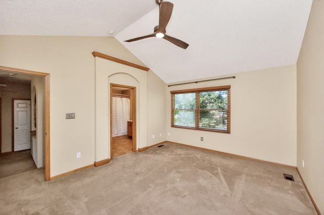 704 76th Street, West Des Moines, IA 50266