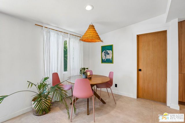 3864 E Calle San Raphael, Palm Springs, CA 92264