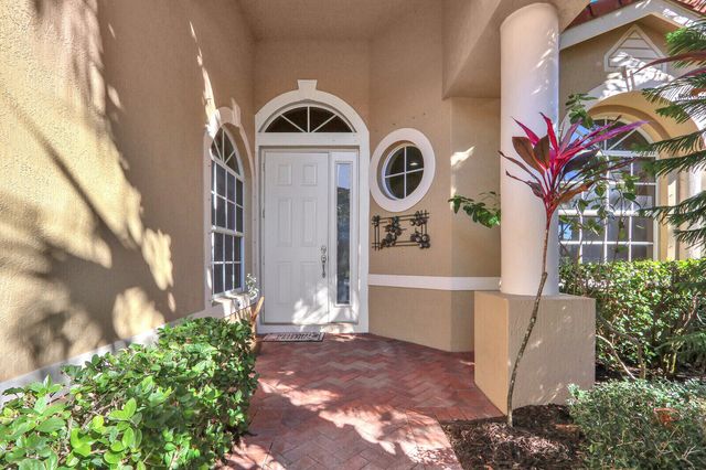 7116 Maidstone Drive, Port St. Lucie, Port St Lucie, FL 34986