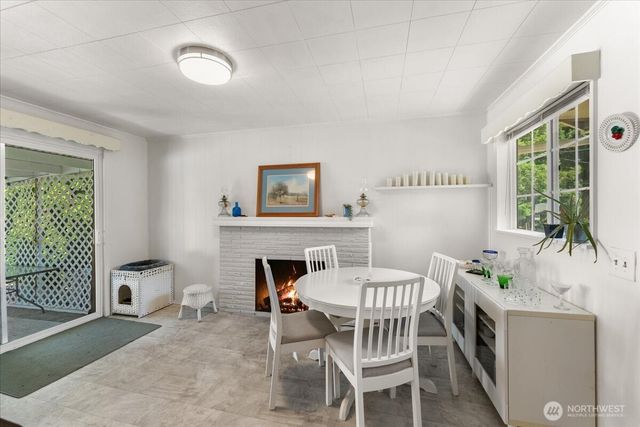 859 SW 132nd Street, Burien, WA 98146