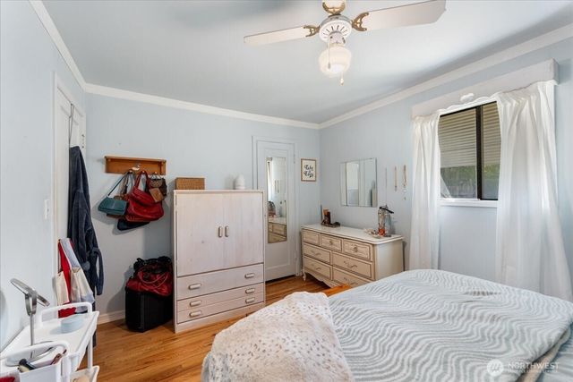 859 SW 132nd Street, Burien, WA 98146
