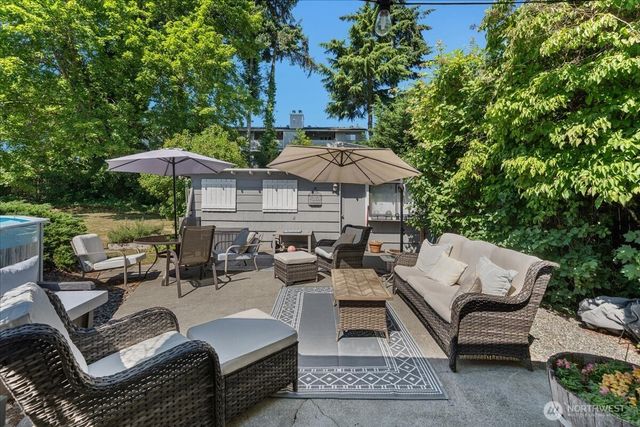 859 SW 132nd Street, Burien, WA 98146