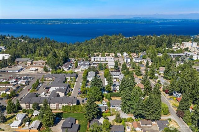 859 SW 132nd Street, Burien, WA 98146