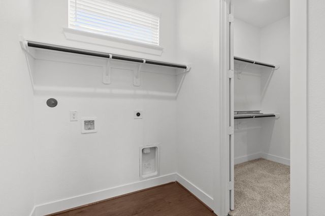 10938 Middle Ridge Drive, Missouri City, TX 77459