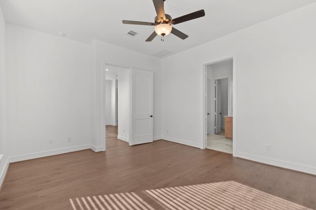 10938 Middle Ridge Drive, Missouri City, TX 77459