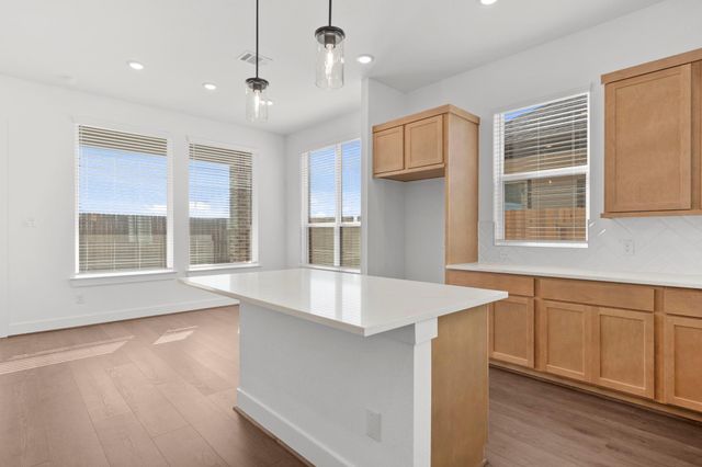 10938 Middle Ridge Drive, Missouri City, TX 77459