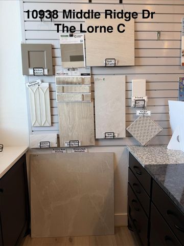 10938 Middle Ridge Drive, Missouri City, TX 77459